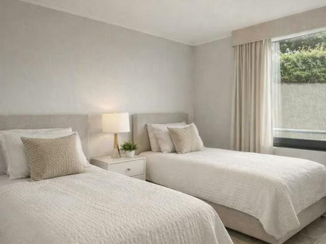 VENDE amplio departamento, Reñaca 1704 | dormitorios por 9500.00 en Viña del Mar