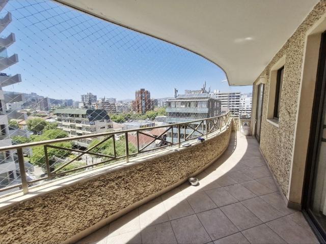Vende amplio dpto 2d, en 1 poniente, viña del mar!