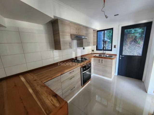 Vende amplia casa 3d+2b collao concepción | 3 dormitorios por 4990.00 en Concepción