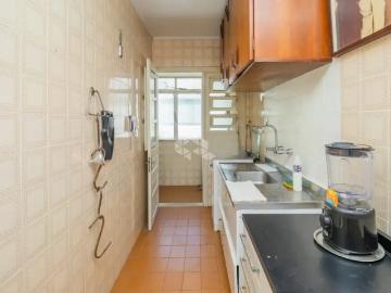 Vende Apartamento 2 quartos, 1 suíte no bairro Boa Vista em Porto Alegre