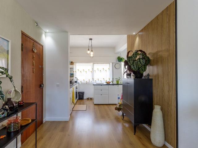 Vende Apartamento T3 Ericeira 8 km, A Casa das Casas