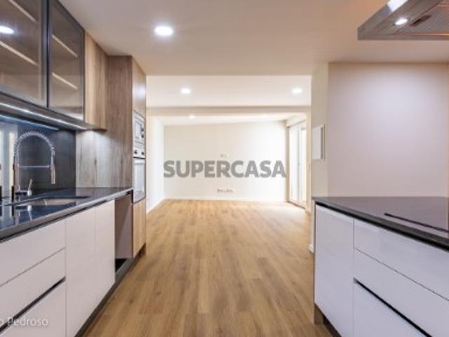Vende Apartamento T2 Ericeira, A Casa das Casas