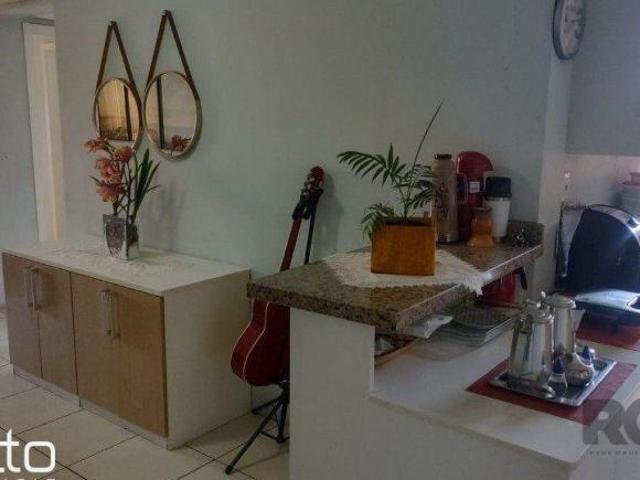 vende apartamento com 78m², 2 dormitórios, 1 dormitório suíte, 2 banheiros, sala