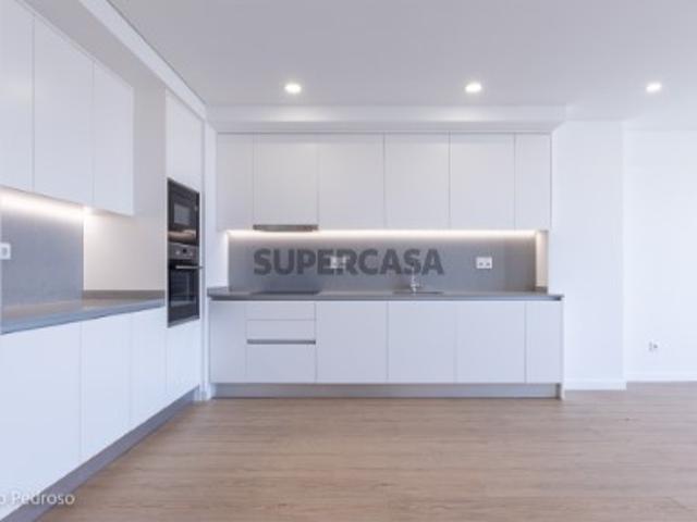 Vende Apartamento Ericeira 10 Km, A Casa das Casas