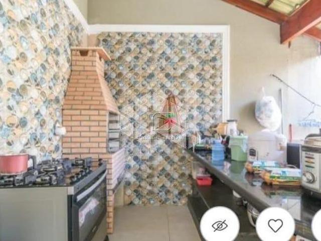 vende casa Campos Elíseos, 3 dormitórios, 1 suíte, 1 vaga