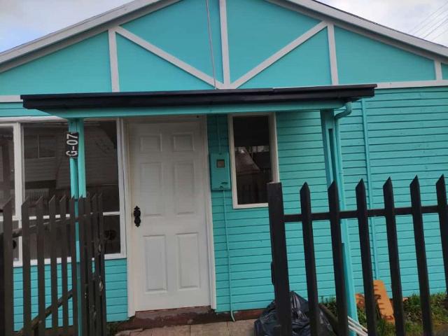 Vende casa de esquina en puerto varas