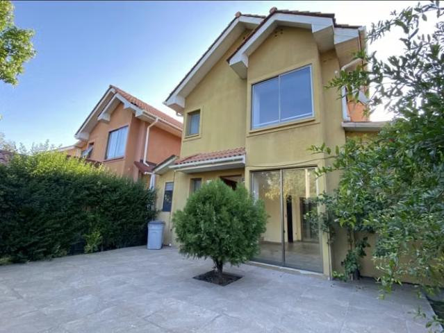 VENDE casa de 3D, en San Bernardo, región Metropol | 3 dormitorios por 4000.00 en San Bernardo