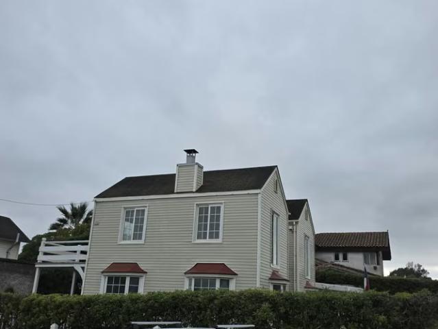 Vende casa en calle El Litoral, Santo Domingo. 5 dormitorios y 3 baños | 5 dormitorios por 10000.00 en Santo Domingo