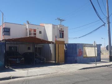 Vende casa en villa los volcanes, calama