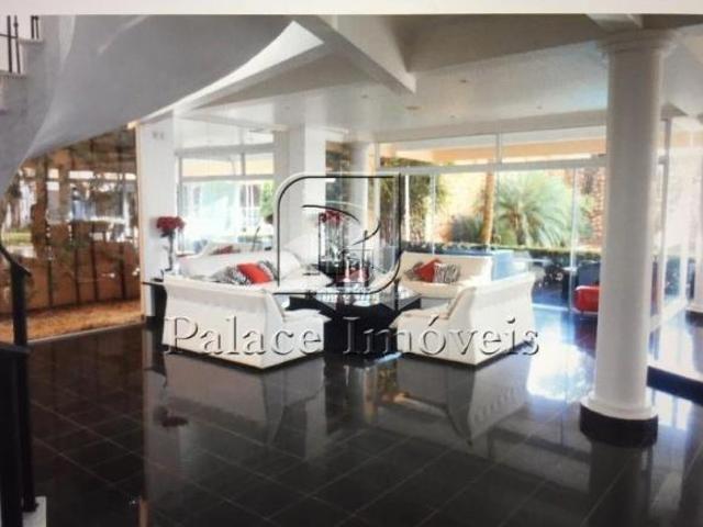 vende casa JARDIM DIAMANTE, 6 domitoros, 3 suites, 3 vagas