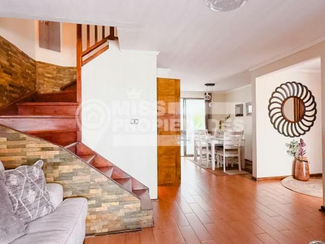 Vende casa sector las dunas de costa laguna, antofagasta | 6 dormitorios por 7800.00 en Antofagasta