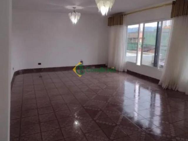 Vende Casa Semi Térrea 3 dorm/suíte Cesar de souza Mogi das Cruzes SP