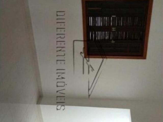 VENDE CASA TERREA COM 2 SUITES EDICULA