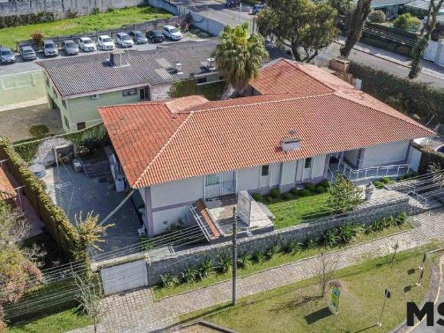 VENDE CASA | 4 SUÍTES | 3 VAGAS | BATEL | CURITIBA