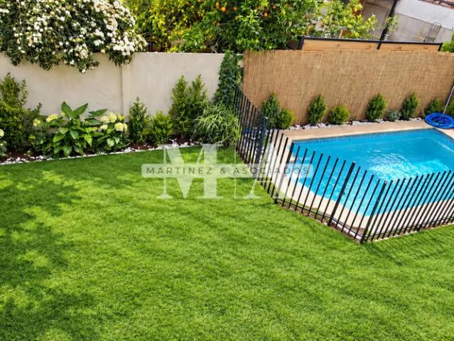 Vende Casa 5D 3B + 2 Est. Condominio Ciudad Satélite | 5 dormitorios por 7100.00 en Maipú
