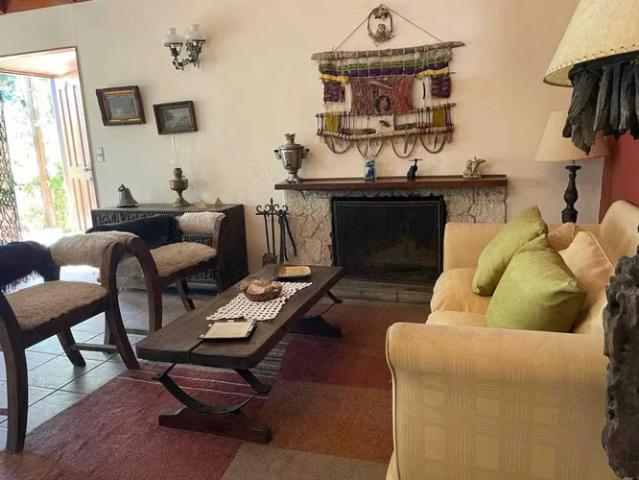 Vende Cómoda Casa a pasos Plaza Olmué 1697 | dormitorios por 7200.00 en Olmué