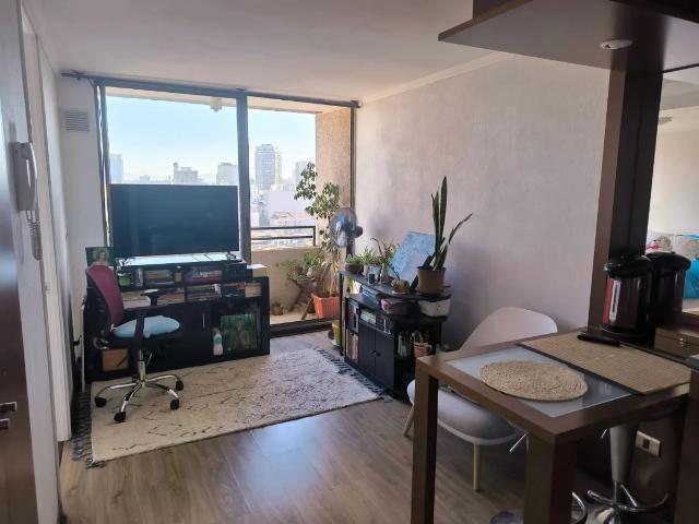 Vende departamento 1D/1B muy buena ubicacion Stgo centro