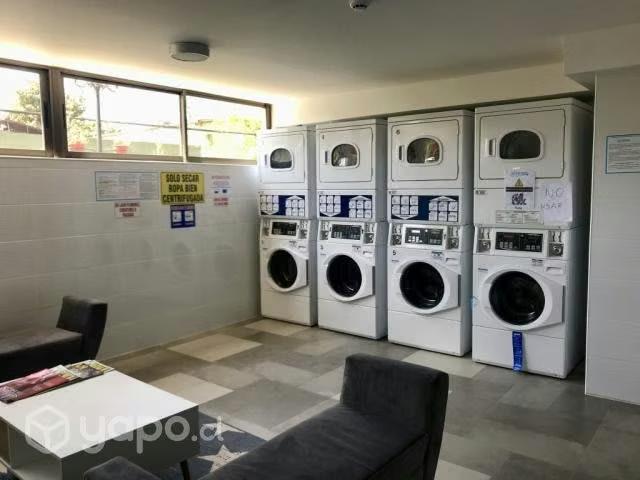 Vende directo dueño. A pasos del metro Lo Ovalle | 2 dormitorios por 2400.00 en La Cisterna