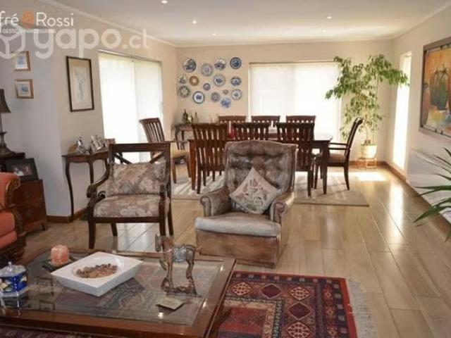 Vende dos casas en 5200 mts2 km 3 camino antuco, l | 4 dormitorios por 14700.00 en Los Ángeles