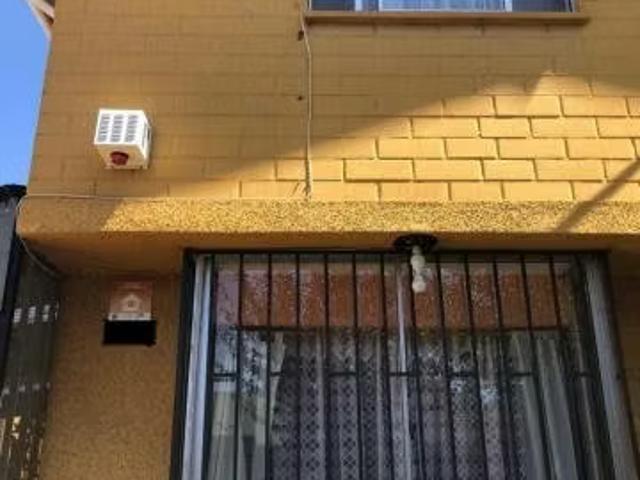 Vende Dueña, casa 2 dorm. 2 baños, estacionamiento | 2 dormitorios por 65000. 00 en San Fernando