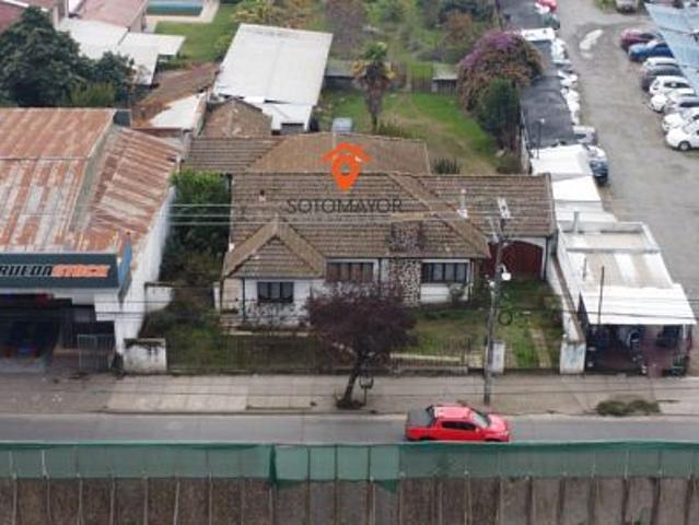 VENDE EXCELENTE PROPIEDAD EN CALLE PRINCIPAL DE LINARES