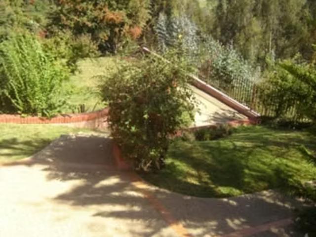 Vende gran casa en Miraflores, Alto Verde, Viña del Mar. 386 mt2 construidos, terreno de 750 mt2, 5 D, 5 B, 4 estacionamientos, | 5 dormitorios por 23000.00 en Valparaíso