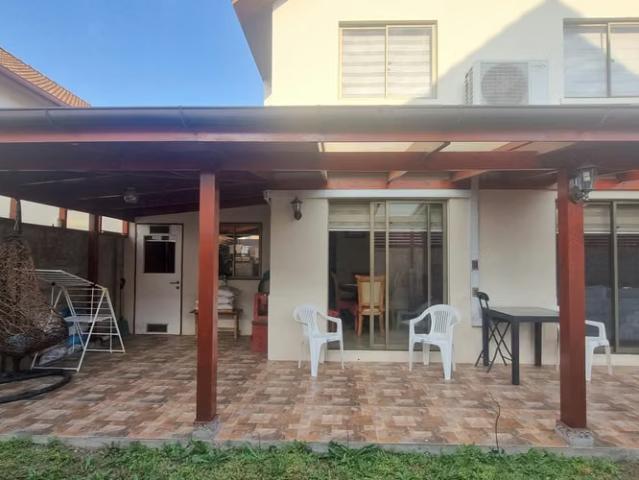 Casa amplia individual en selecto barrio el polo de machali | 3 dormitorios por 6500.00 en Machalí