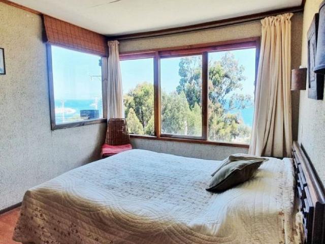 VENDE linda casa, con preciosa vista al mar, Concón!