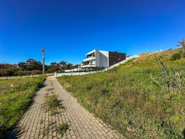 Vende Lote Ericeira 1.5 km, A Casa das Casas