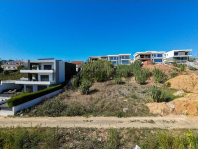 Vende Lote Ericeira 2 km, A Casa das Casas