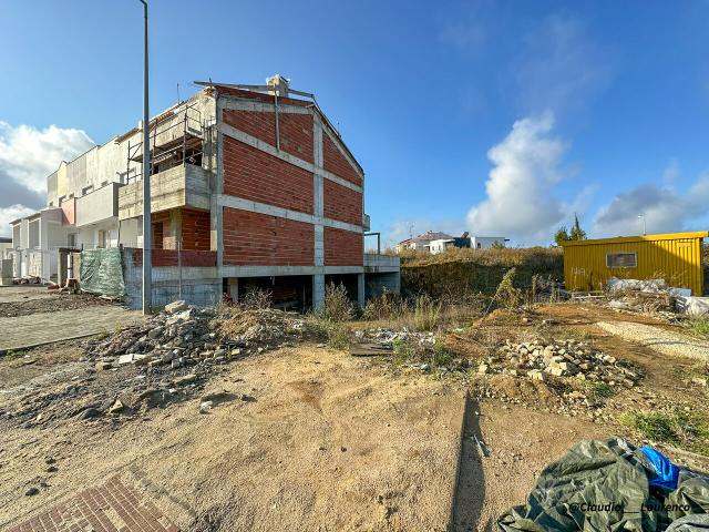 Vende Lote Ericeira 9.5 km, A Casa das Casas