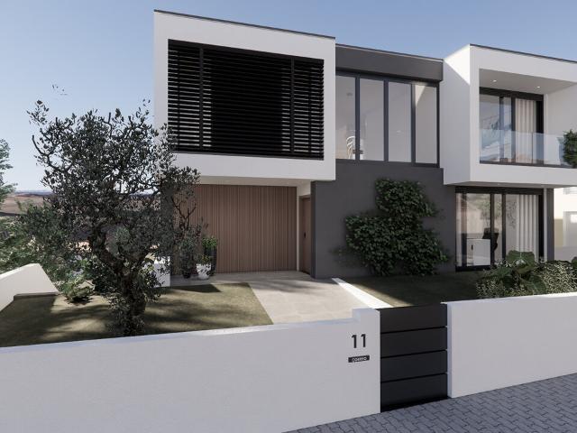Vende Moradia T4+1 Ericeira 15 km, A Casa das Casas