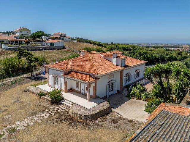 Vende Moradia T4 Ericeira 14 km, A Casa das Casas
