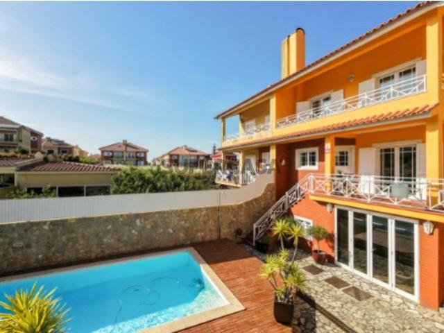 Vende Moradia T4 Ericeira 20 km, A Casa das Casas