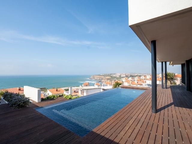 Vende Moradia T4 Ericeira 5 km, A Casa das Casas