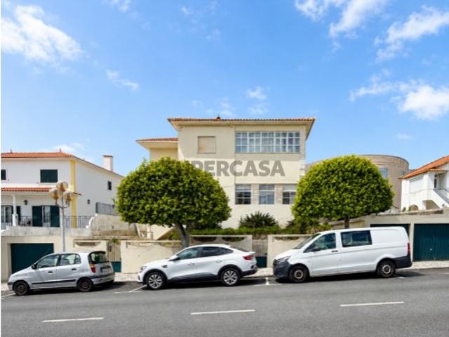 Vende Moradia T5 Ericeira 10 km, A Casa das Casas