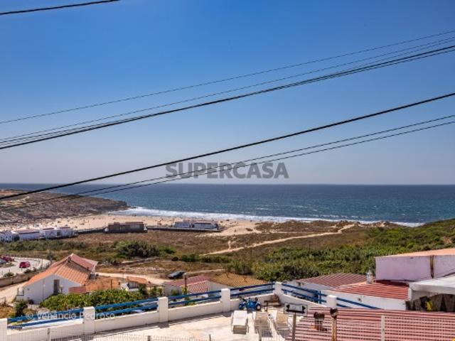 Vende Moradia T5 Ericeira 2 km, A Casa das Casas
