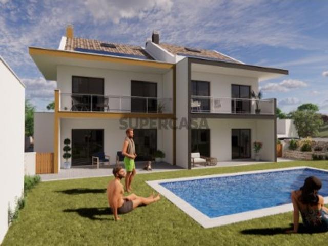 Vende Moradia T2+1 Ericeira 4.6km, A Casa das Casas