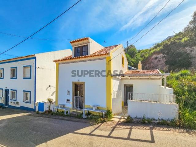 Vende Moradia T2 Ericeira 5 km, A Casa das Casas