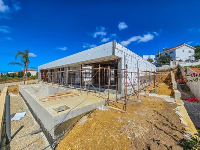 Vende Moradia T3 Ericeira 3 km, A Casa das Casas