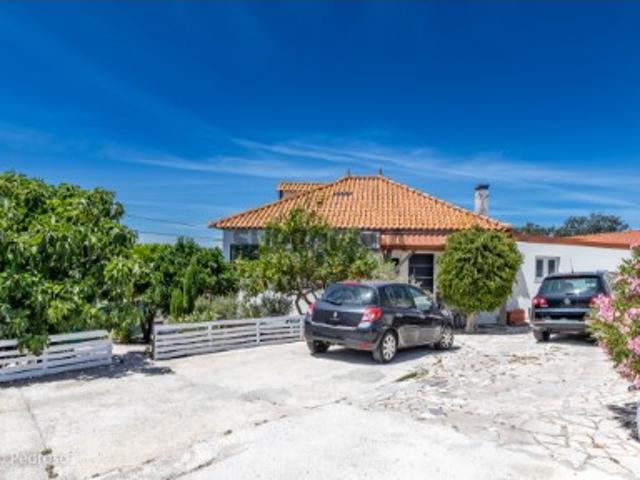 Vende Moradia T3 Ericeira 3 Km, A Casa das Casas