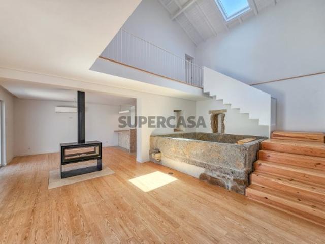 Vende Moradia T3 Ericeira 5 km, A Casa das Casas