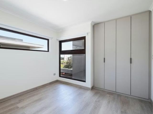 Vende proyecto Toque de Campanas, Santa María del Mar, Santo Domingo | 5 dormitorios por 10000.00 en Santo Domingo