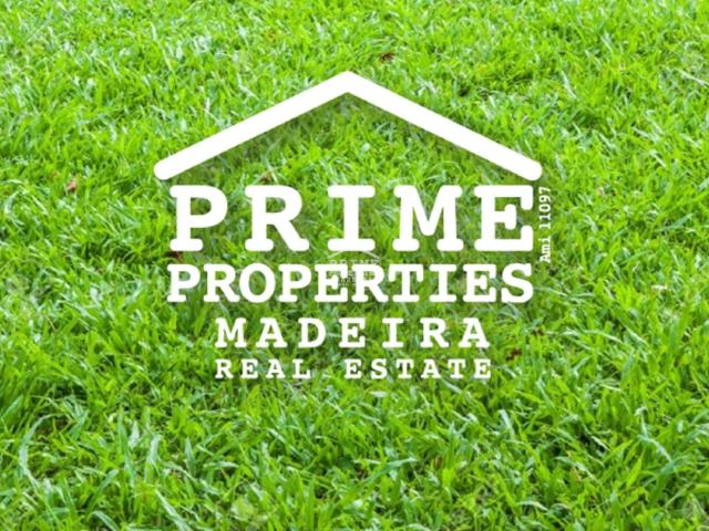Vende predio misto com 2740m2 no centro de Santo Antonio