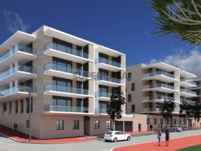 Vende se T3 em construção na Quinta da Portela