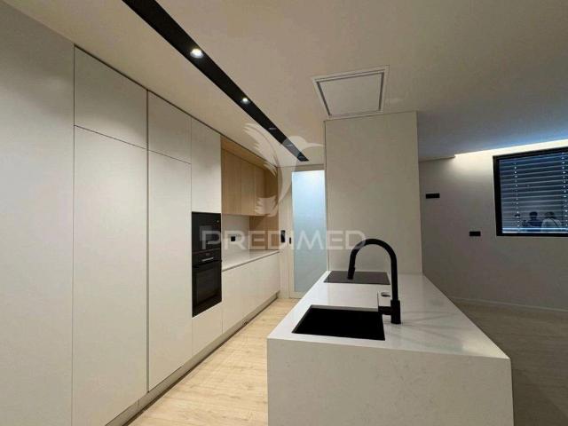 Vende se T1 Novo Gondomar S.Cosme