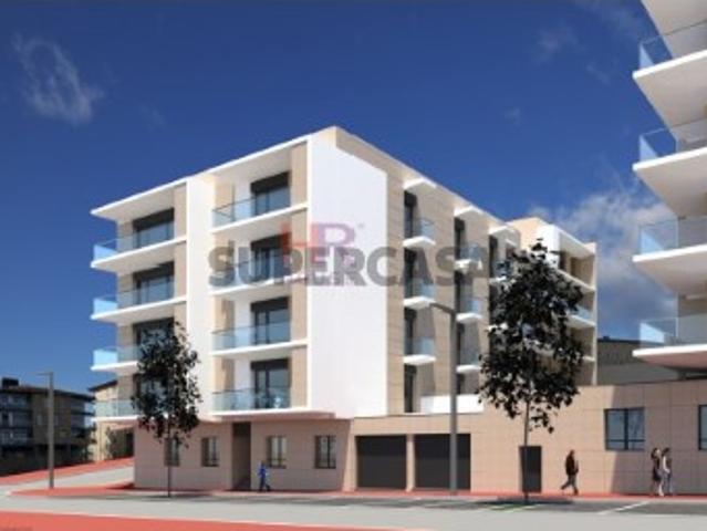 Apartamento T2 em construção com garagem dupla em Santo António dos Olivais