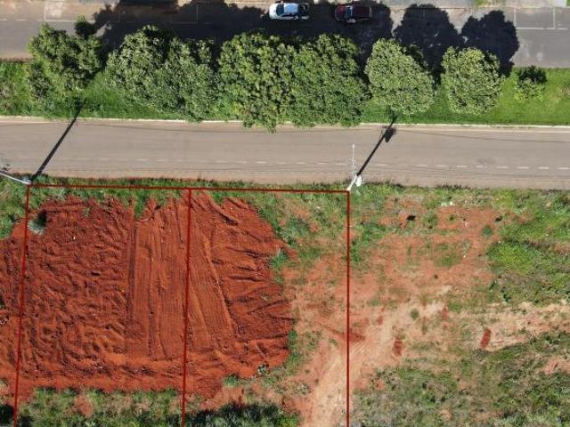 VENDE SE TERRENO COM LOCALIZAÇÃO ESTRATEGICA E PRIVILEGIADA EM PATROCÍNIO MG