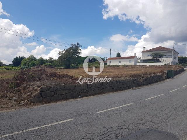 VENDE SE TERRENO FREAMUNDE