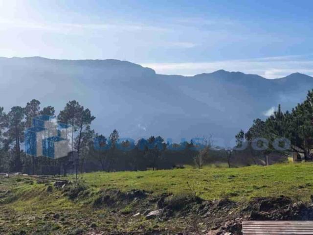 Vende se terreno rústico com 665 m² em Torgueda, Vila Real